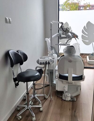Clínica dental Nelken silla de dentista 3